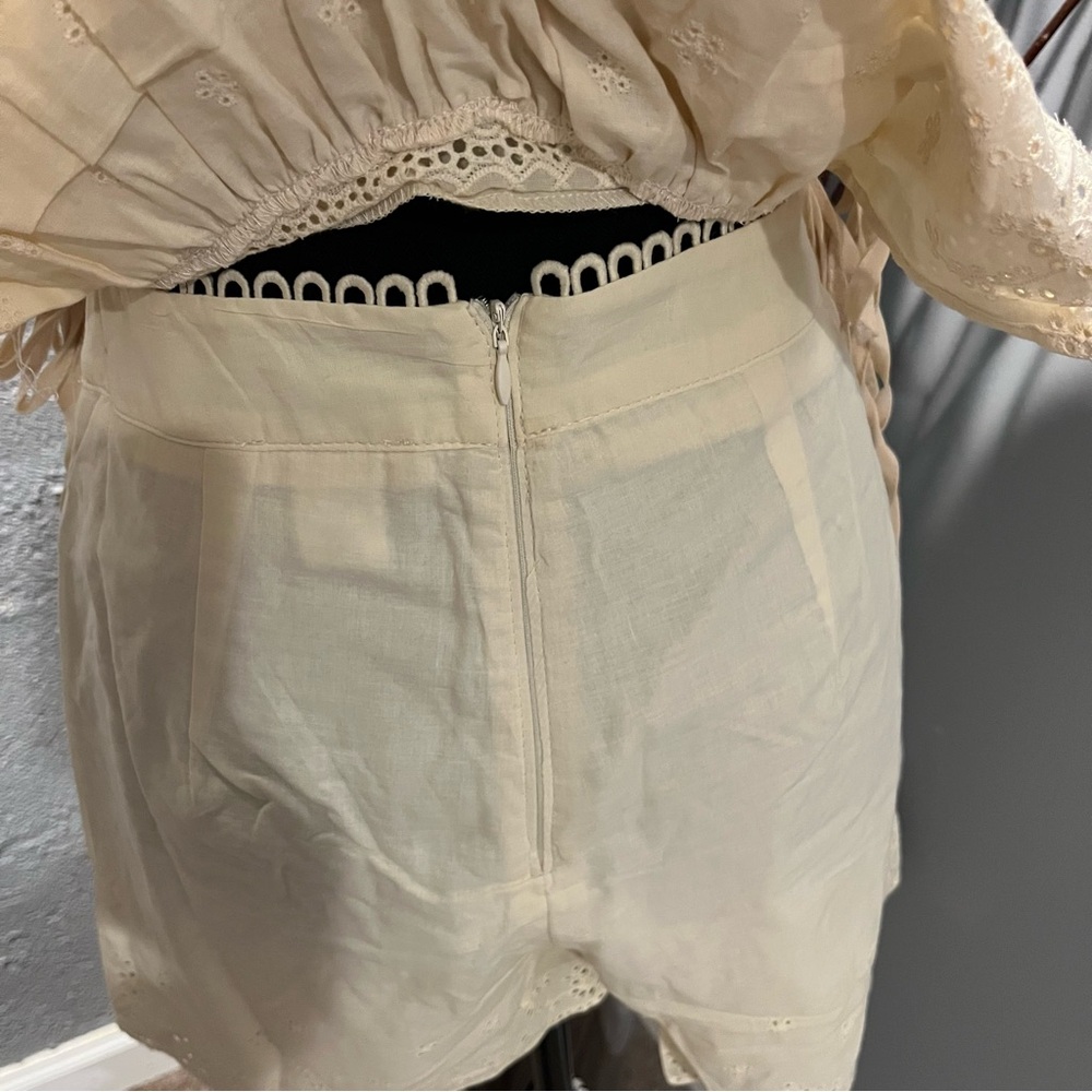 🍒NWT ROSEVELVET BUTTER YELLOW EYELET LACE SHORT SET SIZE SMALL🍒 - Picture 6 of 10